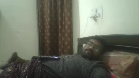 Snapshot of nairanandu28 chatting on April 10, 3:01 am NAIRANANDU28 online show from April 10, 3:01 am