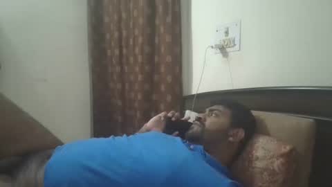 Snapshot of nairanandu28 chatting on April 20, 5:48 pm NAIRANANDU28 online show from April 20, 5:48 pm
