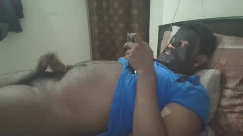 Snapshot of nairanandu28 chatting on April 24, 9:28 pm NAIRANANDU28 online show from April 24, 9:28 pm