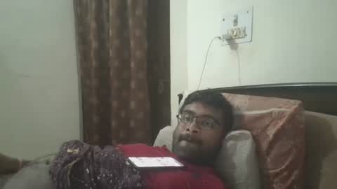 Snapshot of nairanandu28 chatting on May 9, 10:53 am NAIRANANDU28 online show from May 9, 10:53 am