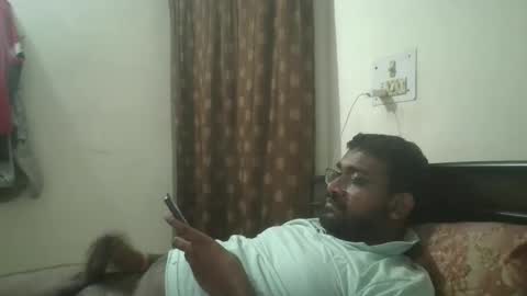 Snapshot of nairanandu28 chatting on May 17, 6:33 am NAIRANANDU28 online show from May 17, 6:33 am