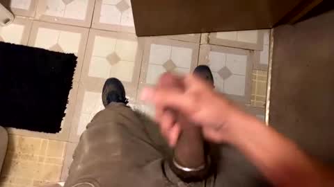 nairda2senoniuq online show from April 11, 1:32 am