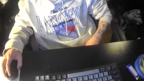 naisa04 online show from February 18, 3:35 am