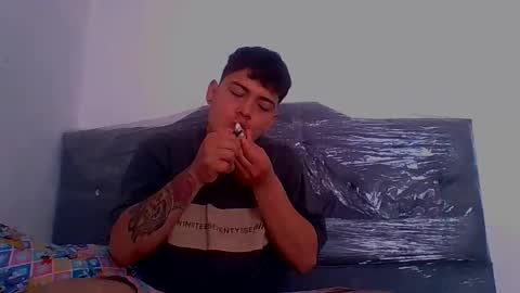 naisha and axel2 online show from February 7, 6:44 pm