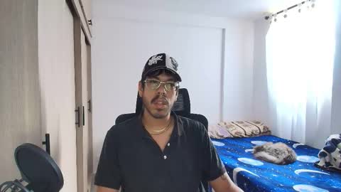 Snapshot of naitsihrc chatting on December 1, 7:08 pm Nait online show from December 1, 7:08 pm