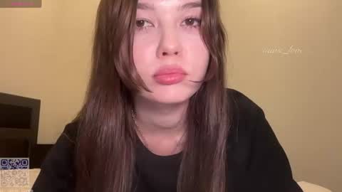 Mia  guest- Eva from DOUBLECUTIES online show from July 23, 5:11 pm