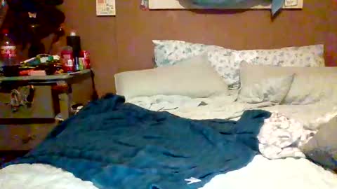 thethrill online show from February 13, 2:02 pm