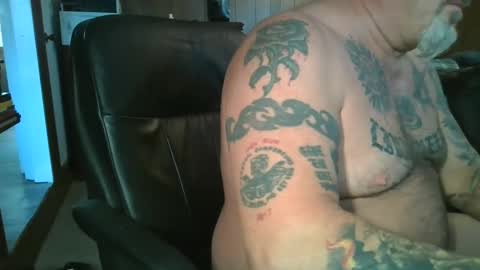 naked4plaync online show from December 6, 9:02 pm