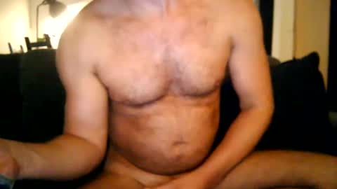 naked_dude25 online show from February 8, 6:54 am