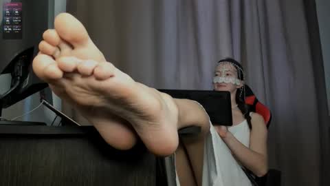 Asy no face  online show from October 1, 11:16 am