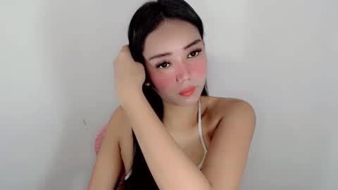Snapshot of naked_stacey chatting on May 24, 1:32 am Stacey online show from May 24, 1:32 am