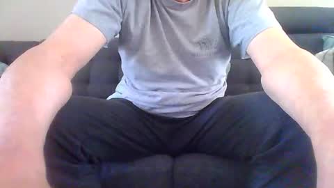 Snapshot of nakedcock5518782 chatting on April 25, 8:50 am nakedcock5518782 online show from April 25, 8:50 am