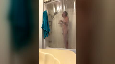 nakedhandymanaz online show from June 7, 1:48 pm