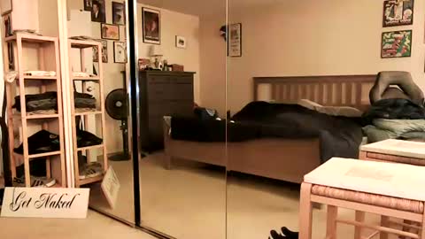 nakedmonkey online show from June 23, 12:52 am
