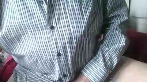 Snapshot of nakedoldguy chatting on November 19, 2:28 pm NakedOldGuy online show from November 19, 2:28 pm