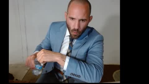 Snapshot of nakedpreacher89 chatting on December 4, 4:27 pm Preacher online show from December 4, 4:27 pm