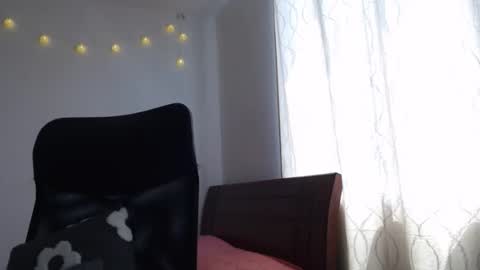 Nala online show from March 25, 4:02 pm