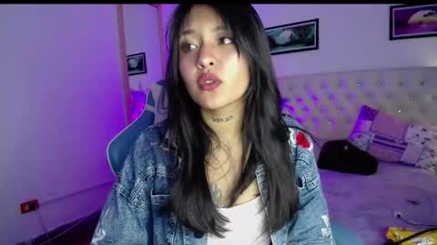 Snapshot of nala_sc chatting on September 16, 8:04 am nala_sc online show from September 16, 8:04 am