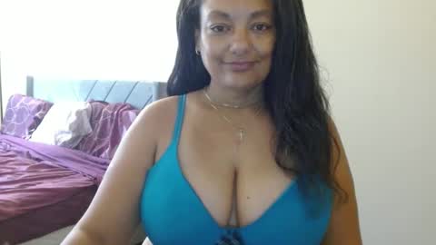 Nala Thickk online show from December 4, 4:38 pm