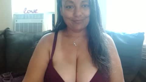 Nala Thickk online show from May 8, 6:02 pm