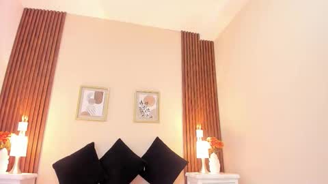 NALA online show from February 7, 4:05 am