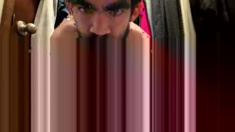 Snapshot of naluboi2lit chatting on May 30, 8:17 pm naluboi2lit online show from May 30, 8:17 pm