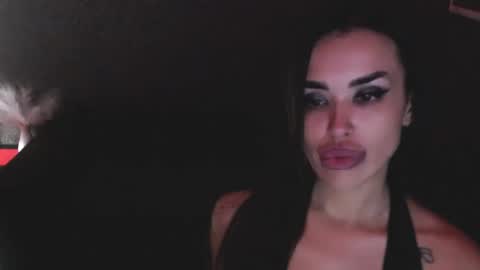 Lady online show from December 1, 5:40 pm