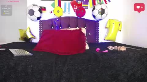 Snapshot of nami_pym chatting on July 30, 12:59 pm nami_pym online show from July 30, 12:59 pm