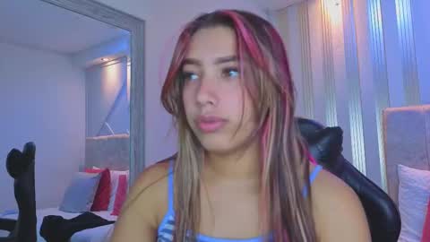 Snapshot of nami_sweet_ chatting on October 27, 12:09 pm nami_sweet_ online show from October 27, 12:09 pm