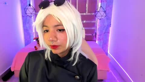 nami_usagi online show from January 17, 3:32 pm