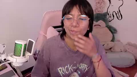 Snapshot of nami_usagi chatting on July 18, 6:01 pm nami_usagi online show from July 18, 6:01 pm