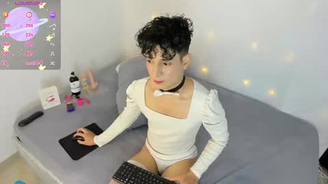 Namir  online show from December 5, 3:15 am