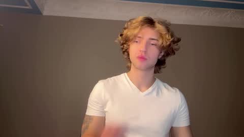 Georges online show from November 12, 9:25 pm