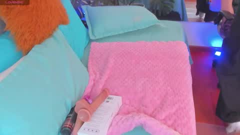 nami online show from December 18, 7:09 pm