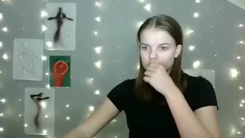 Nana online show from September 15, 8:58 am