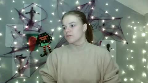 Nana online show from October 13, 8:03 am