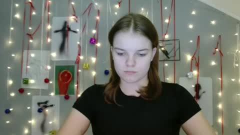 Nana online show from November 7, 9:09 am