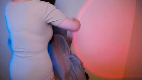 Snapshot of nanafey chatting on December 13, 5:43 pm your candy online show from December 13, 5:43 pm