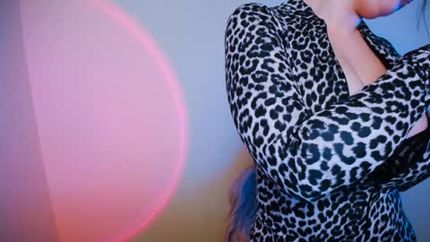 Snapshot of nanafey chatting on December 15, 2:05 pm your candy online show from December 15, 2:05 pm