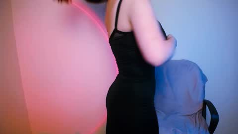 Snapshot of nanafey chatting on February 25, 4:53 pm your candy online show from February 25, 4:53 pm