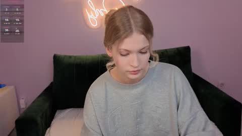 Maeve online show from November 2, 2:41 pm