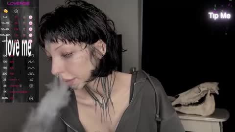 Nana online show from December 26, 12:05 pm