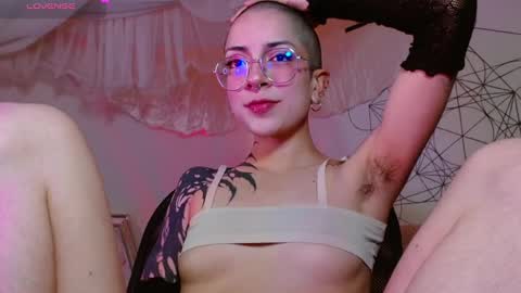 Alma  Maria online show from February 13, 4:11 am