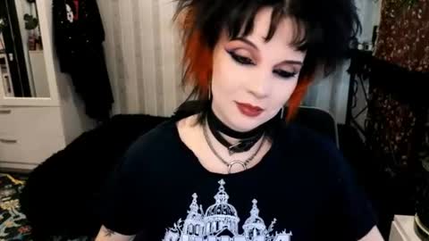 Nancy online show from July 2, 3:40 pm