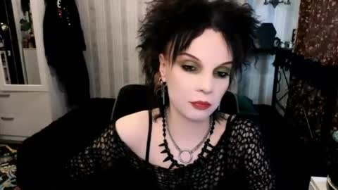 Nancy online show from July 6, 3:14 pm