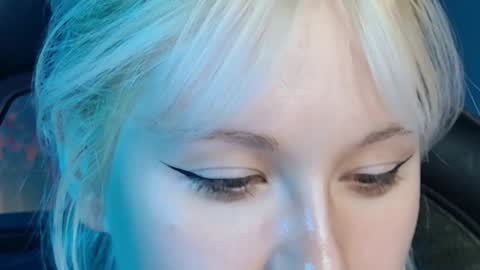 nancymartinez online show from December 20, 4:14 pm
