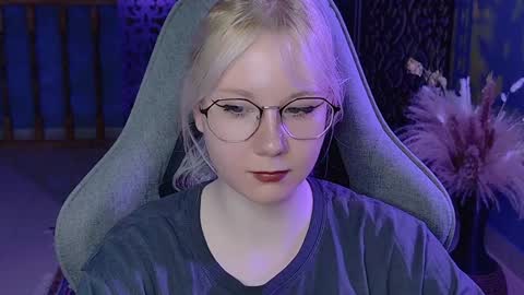 nancymartinez online show from December 21, 7:16 pm