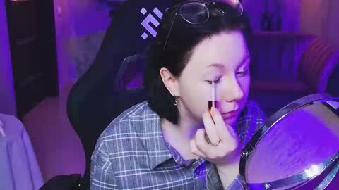 nancymartinez online show from October 3, 9:06 am