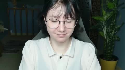 nancymartinez online show from November 3, 9:10 am