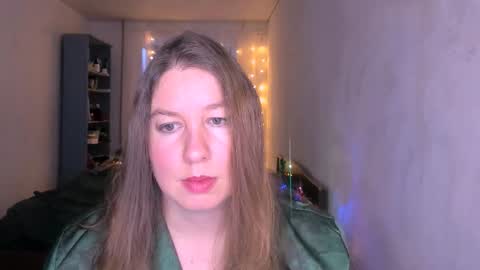 Nancy online show from December 22, 5:59 am